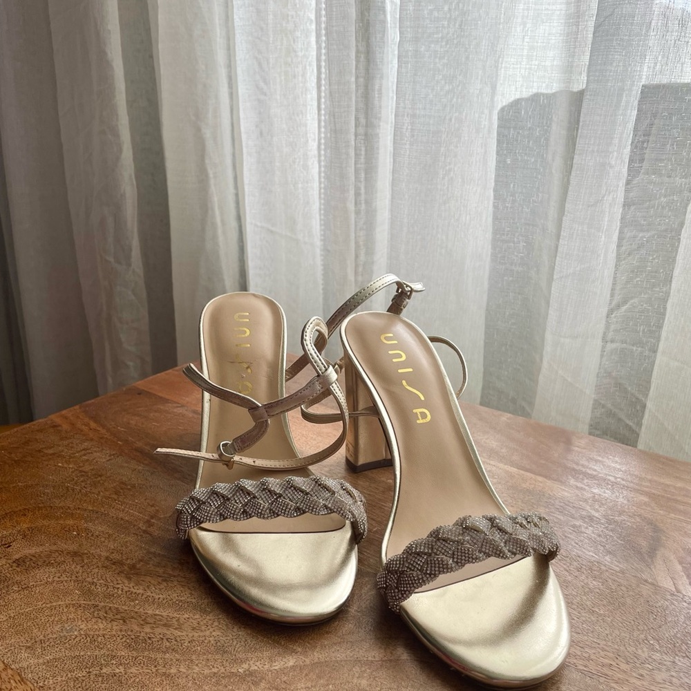 Unisa Women's Gold Heeled Sandals